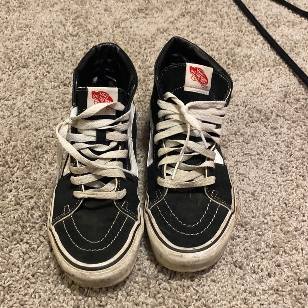 High top black old skool vans